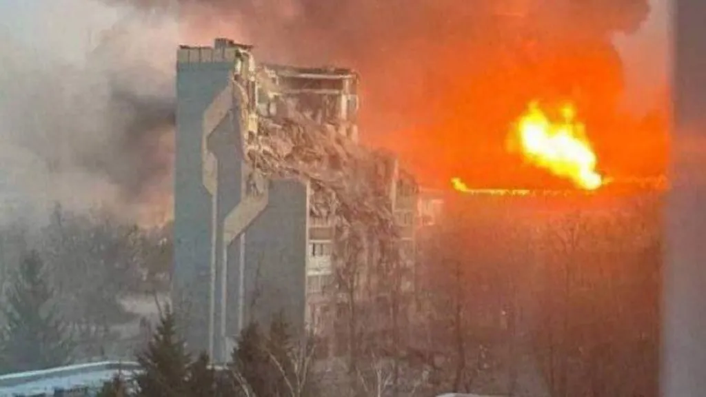 Children among 25 killed in one of Russia’s deadliest strikes on western Ukraine