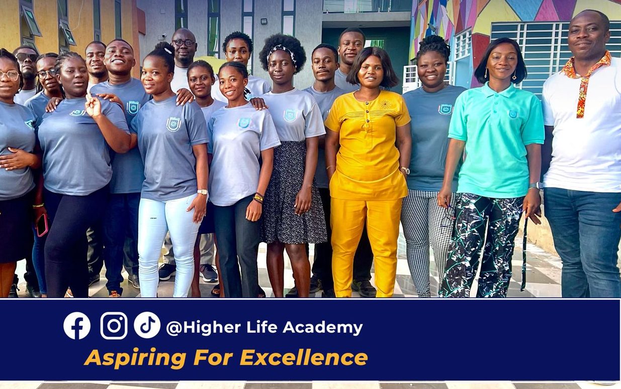 How to relate with colleagues as a Teacher