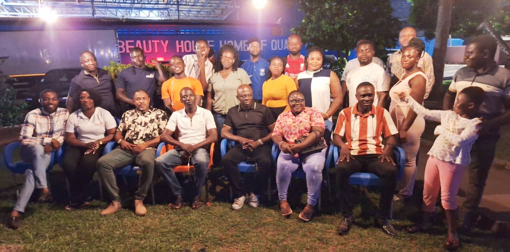 Bono East Deputy Police Commander engages Ghana Journalists Association over peace and safety collaboration