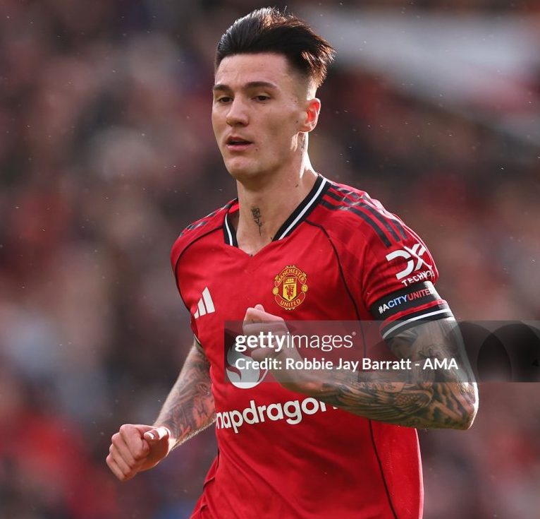 Man United striker Benjamin Sesko to be out of action till mid-December