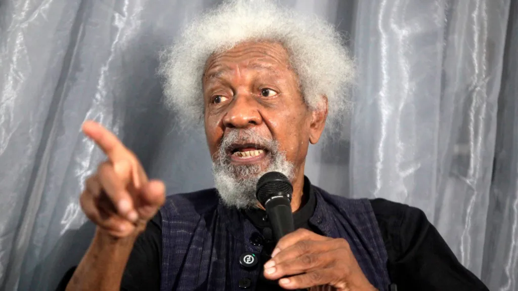 Nigerian Nobel laureate Wole Soyinka says US revoked his visa