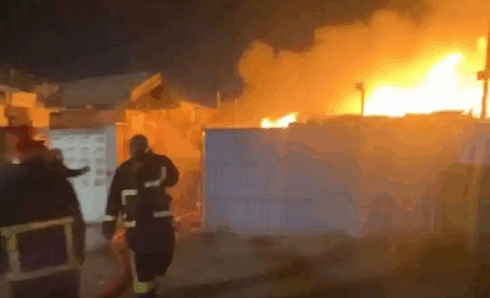 Watch: Fire sweeps through Mallam Atta Market at midnight