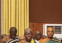 The King’s cloth: A silent but powerful message